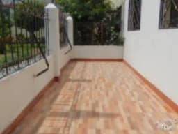 VENDO LINDA CASA 1ER PISO EN LA MEJOR ZONA DEL RIMAC ACABADOS POR ESTRENAR