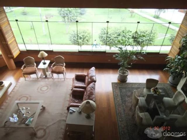 DanzHaus VENDE - DUPLEX FRENTE A PARQUE EN CHACARILLA SURCO — foto 1