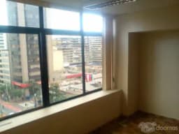 Alquiler de oficina en Miraflores  esq. Shell con Larco.