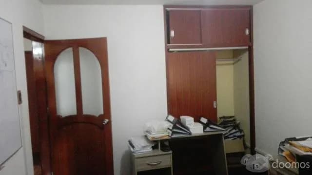 SE ALQUILA CASA DE 160 MT.1 PISO — foto 2
