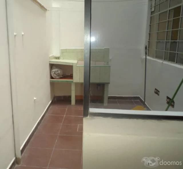 DEPARTAMENTO 7 AMBIENTES 1 BAÑO PRIMER PISO — foto 1