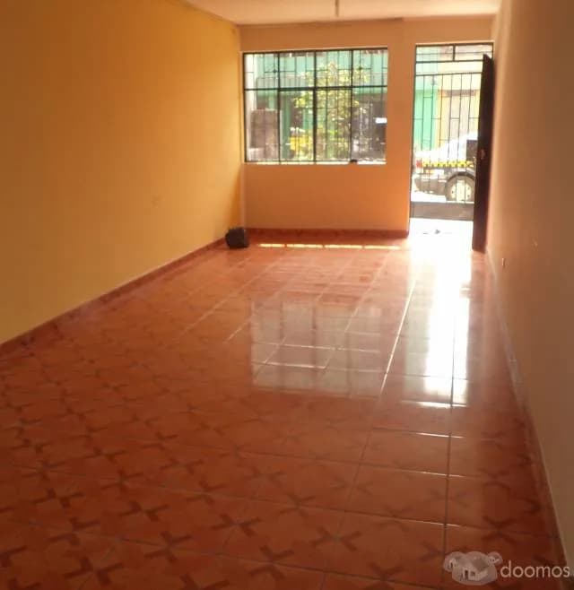 DEPARTAMENTO 7 AMBIENTES 1 BAÑO PRIMER PISO — foto 2