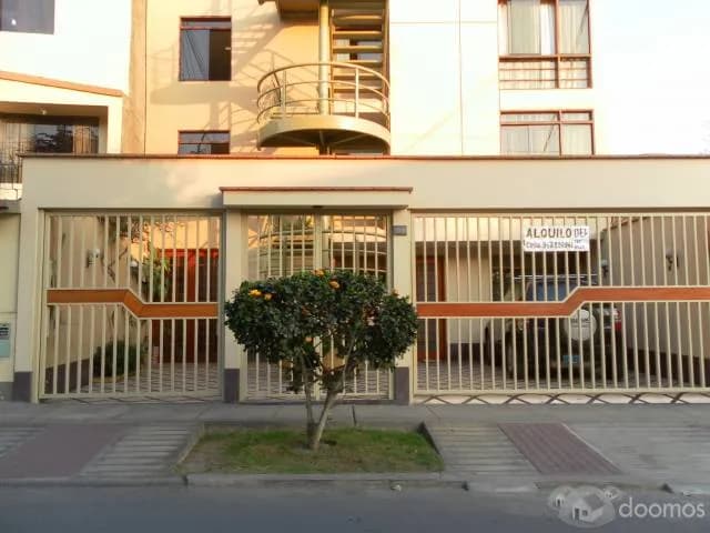 ALQUILO DEPARTAMENTO - LA MOLINA - PRIMER PISO — foto 1
