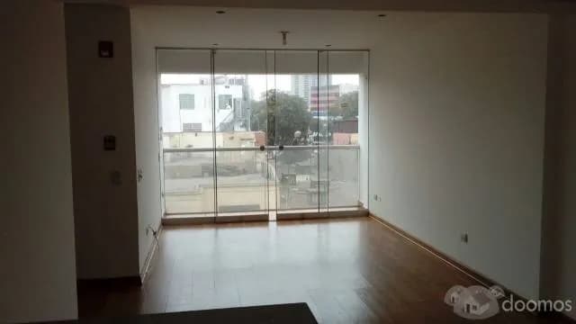 Alquile departamento en Jesús María — foto 1