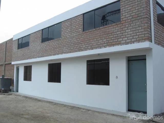 ALQUILER DE AMPLIO LOCAL INDUSTRIAL Y/O ALMACEN — foto 2