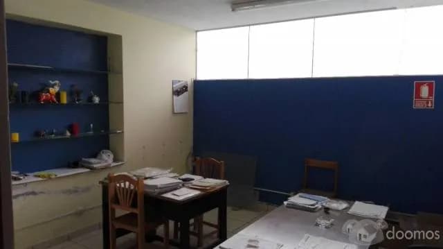 PROPIEDAD EN ESQUINA CON 1000 M2 (50 X 20) — foto 5