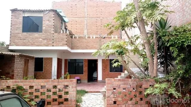 AMPLIA CASA EN BALNEARIO LOS PULPOS — foto 1