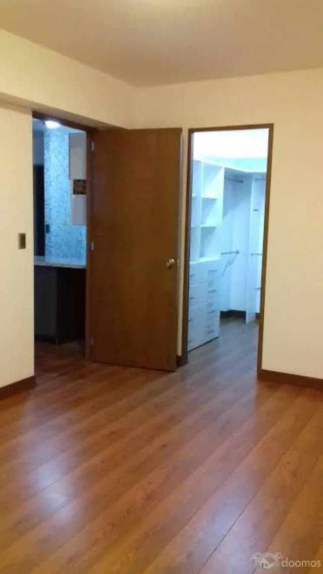 Se Alquila Departamento Moderno en Miraflores — foto 2