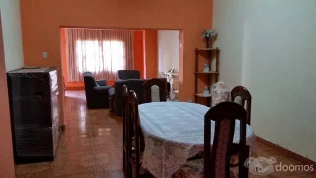 Amplia casa al mejor precio de La Victoria — foto 2