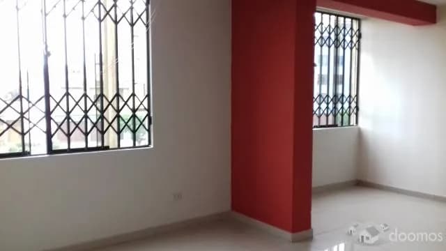 VENDO DE OCASION BELLO DEPARTAMENTO MUY ILUMINADO — foto 1