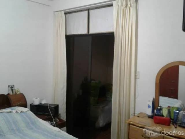 VENDO HERMOSA CASA DE 3 PISOS, ZONA TRANQUILA PARA VIVIR — foto 4