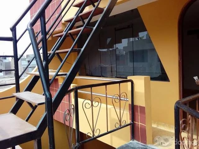 VENDO DEPARTAMENTO AMPLIO SEGUNDO PISO EN URB. LA PURISIMA — foto 3