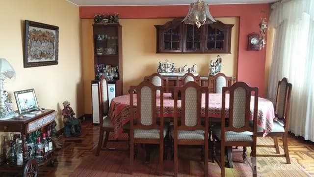 168 M2, CENTRICO, 3 DORMITORIOS, AMPLIOS AMBIENTES, 1 ESTACIONAMIENTO — foto 2