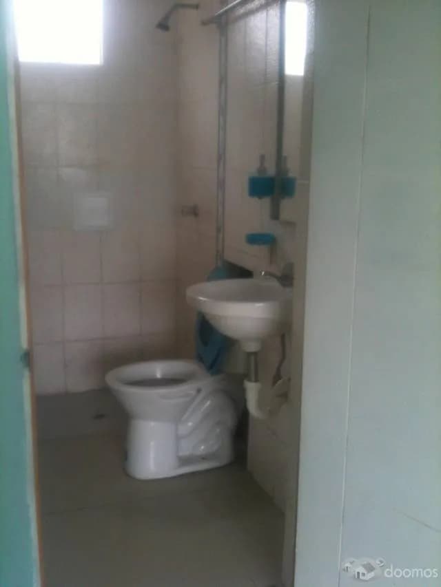 CUARTOS c/s AMOBLADOS  URB. INGENIERIA x H.C.HEREDIA.  S/400.- — foto 3