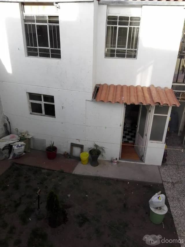 Vendo amplia casa ubicada a dos cuadras del parque Selva Alegre — foto 5