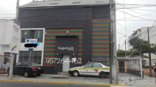 SE VENDE PROPIEDAD CON LICENCIA COMERCIAL — foto 1