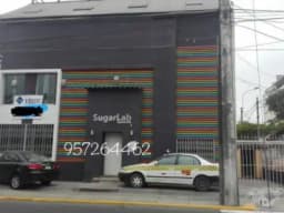 SE VENDE PROPIEDAD CON LICENCIA COMERCIAL