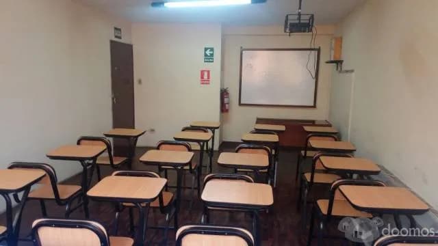 Alquiler de aulas y laboratorio — foto 5