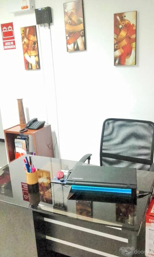 ALQUILER DE OFICINAS EN ZONA COMERCIAL DE MIRAFLORES — foto 2