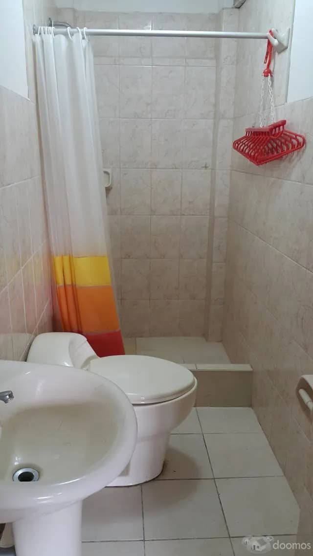CASA DE 3 PISOS EN URB LOS CEDROS DE VILLA — foto 10