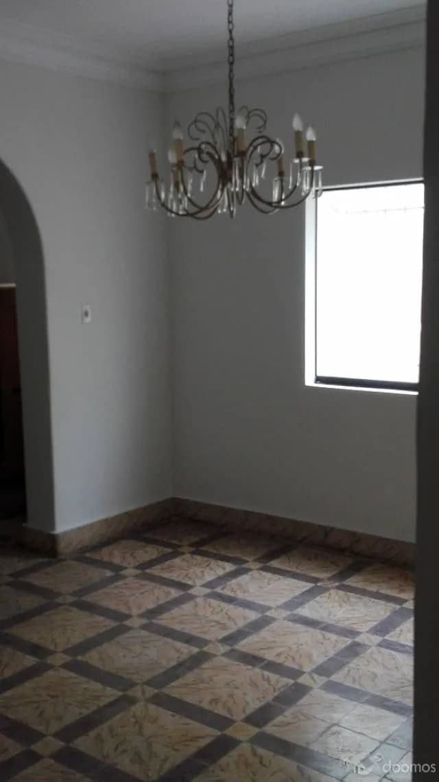 Casa primera planta zona exclusiva — foto 4