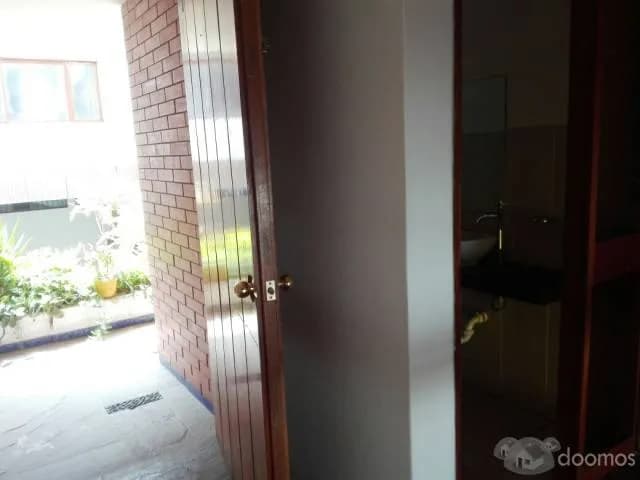 ALQUILO BONITA CASA EN SAN BORJA NORTE — foto 1