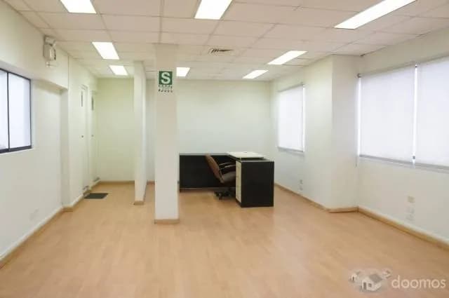 VENDO OFICINA DE 3 PISOS EN MAGDALENA — foto 2