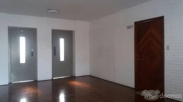 BONITO DEPARTAMENTO FRENTE AL GOLF DE SAN ISIDRO — foto 1