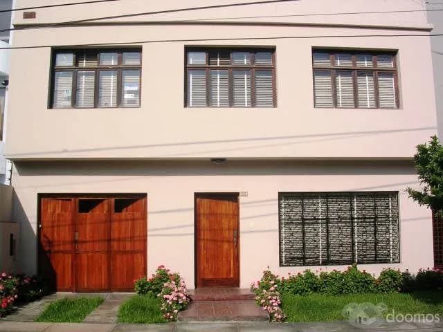 HABITACION AMOBLADA AMPLIA MIRAFLORES — foto 1