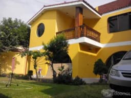 Alquilo Casa Residencial para Oficinas o Local comercial