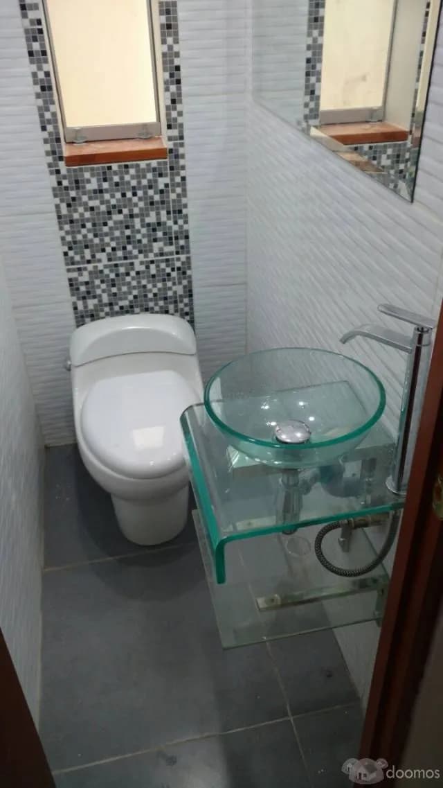 VENTA DE HERMOSA CASA DE ESTRENO EN MIRAFLORES — foto 4