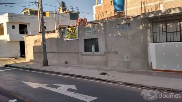 VENDO CASA EN RESIDENCIAL SAN CARLOS EN ICA — foto 2