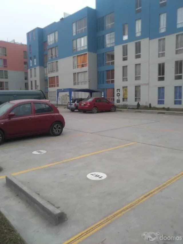 VENDO DEPARTAMENTO -   PRIMER PISO  -- CON ÁREA LIBRE PARA CONSTRUIR. — foto 3