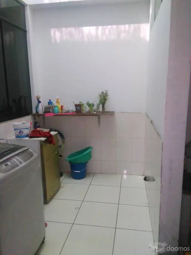 VENDO DEPARTAMENTO -   PRIMER PISO  -- CON ÁREA LIBRE PARA CONSTRUIR. — foto 5