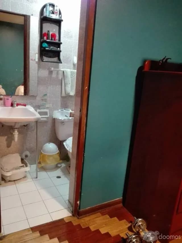 VENDO AMPLIO DEPARTAMENTO CON COCHERA — foto 8