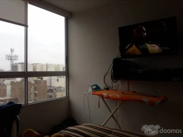 Se alquila moderno departamento — foto 1