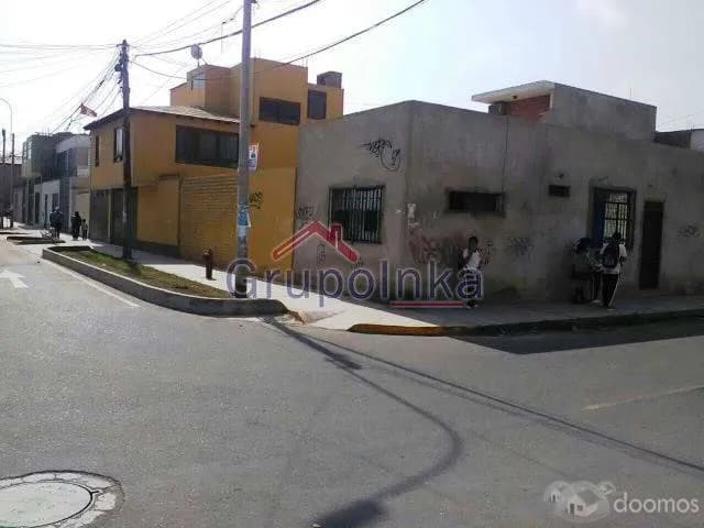 CASA TALLER EN ESQUINA CON CALLE LOS CANCHIS — foto 5