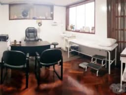 ALQUILER DE OFICINAS Y/O CONSULTORIOS MÉDICOS EQUIPADOS POR HORAS