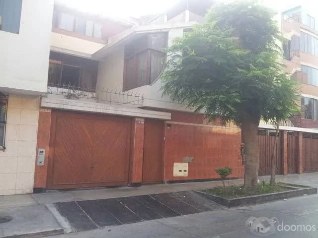 CASA 3 PISOS - URGENTE VENDO — foto 1