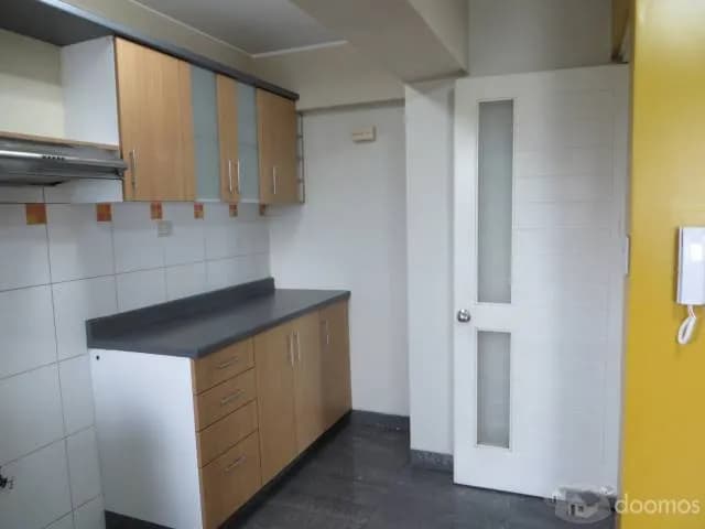 VENTA DE DEPARTAMENTO Y COCHERA EN SANTIAGO DE SURCO — foto 3