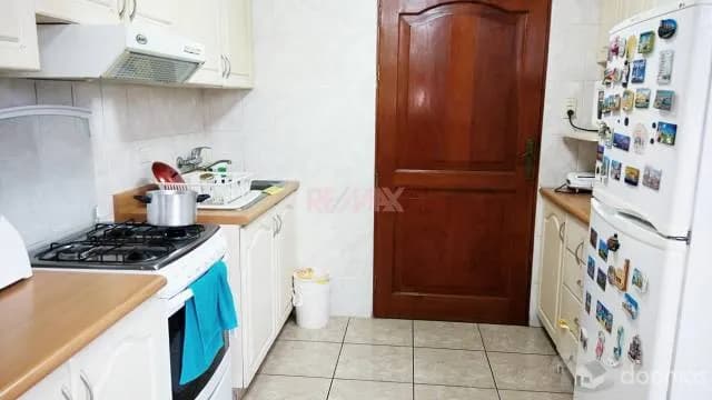 VENDO EXCELENTE DEPARTAMENTO EN MIRAFLORES CERCA AL MALECON — foto 4