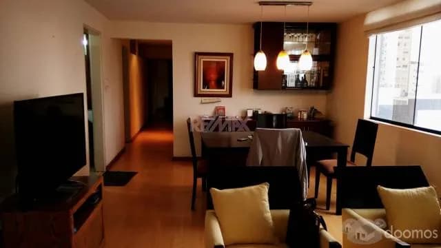 VENDO EXCELENTE DEPARTAMENTO EN MIRAFLORES CERCA AL MALECON — foto 12