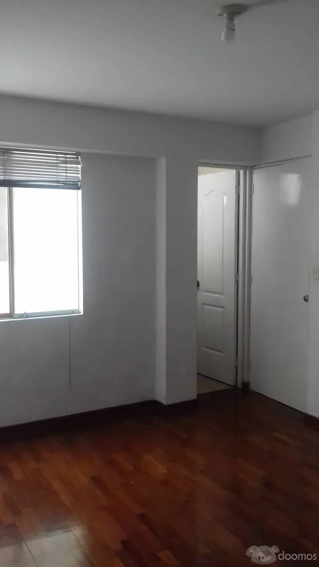 ALQUILO MODERNO DEPARTAMENTO FRENTE AL PARQUE — foto 2