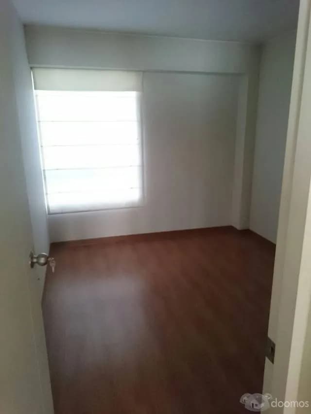 ALQUILO DEPARTAMENTO SEMI NUEVO CON EXCELENTE UBICACION... — foto 5