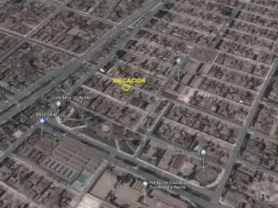 SE VENDE CASA DE DOS PISOS - CHIMBOTE