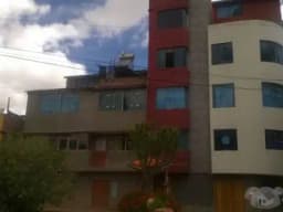 VENDO CASA DE 5 PISOS URB. RINCONADA (COSTADO DEL PARQUE DE LA MADRE)