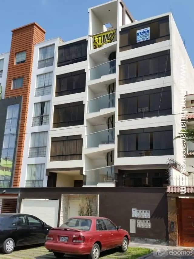 VENDO DPTO CHORRILLOS U/MATELLINI 2DORMS, IMPECABLE, LINDA VISTA — foto 2