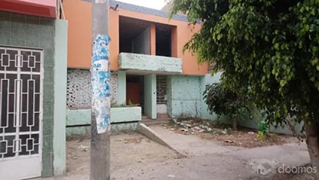 VENDO CASA COMO TERRENO — foto 1