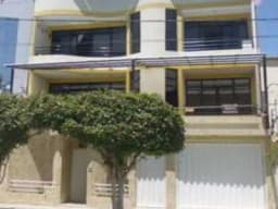 LINDA CASA EN VENTA URB. MIRAFLORES - PIURA