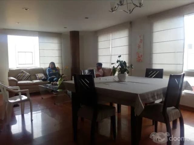 VENTA DE DEPARTAMENTO — foto 1